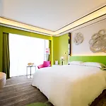 Hotel Equatorial Shanghai