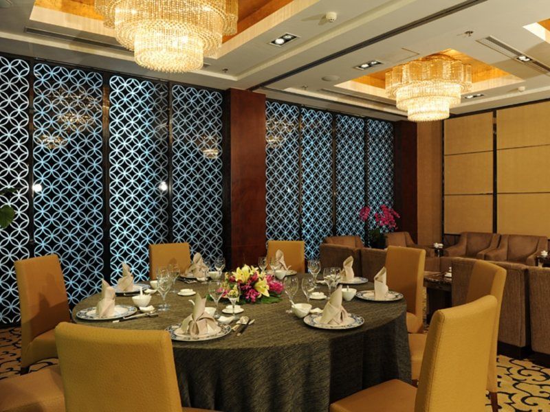 Equatorial 5*